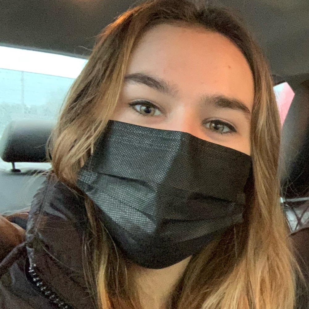 Meet your Posher, Lauren